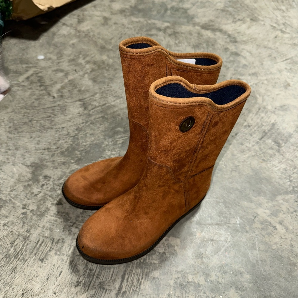 Ulan Rainy Steps Boots